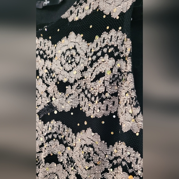 3 for $15 Peplum sequence dress  small - Picture 3 of 3